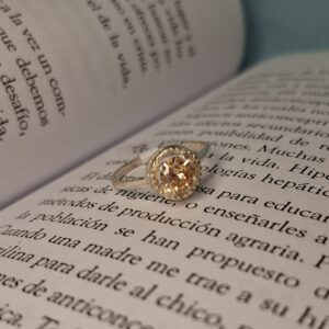 Anillo Cubic Ambar Engarzado 13924