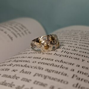 Anillo Plata y Oro Flores