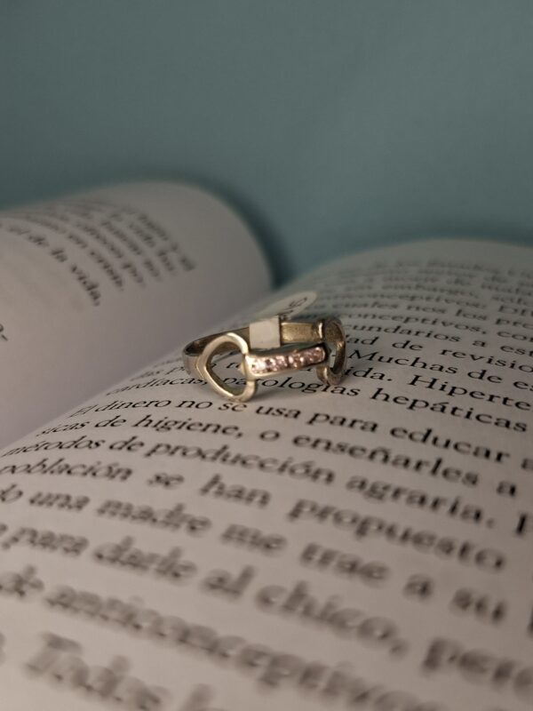 Anillo Dos Corazones Cubic