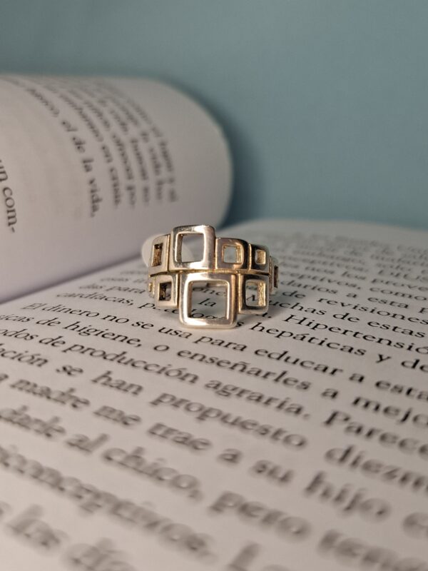 Anillo Cuadrados