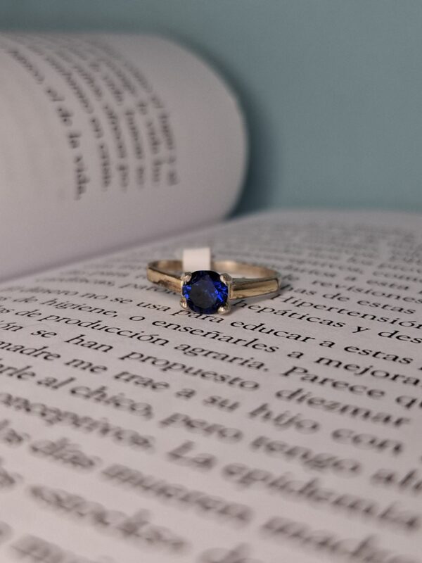 Anillo Plata y Oro Cubic Azul Marino