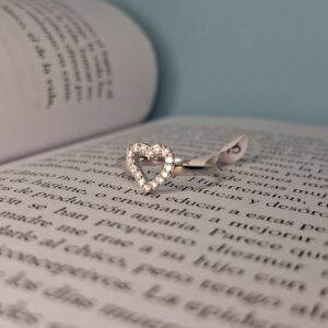 Anillo Corazón Valentina Cubic