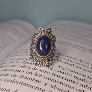Anillo Indú Raíz de Zafiro