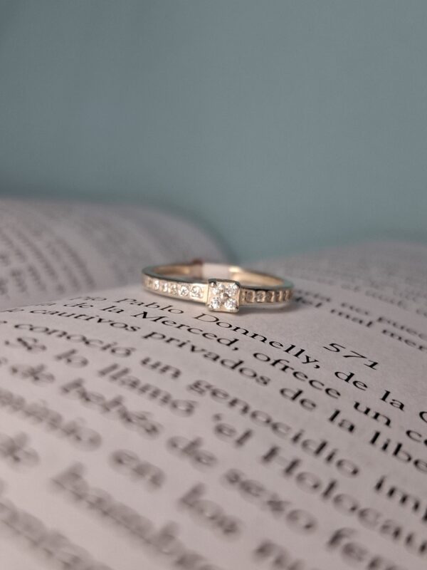 Anillo Cubic Cuadrado 13776