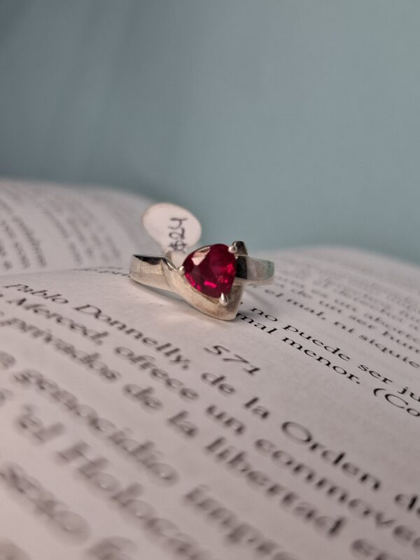 Anillo Rubí Corazón Cubic 11590