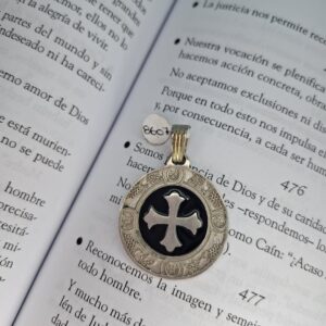 Dije Plata y Oro Cruz Esmaltada Grande