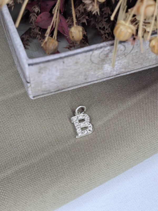 Dije Inicial Cubic 1,5cm - Image 3