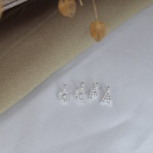 Dije Mini Inicial Cubic