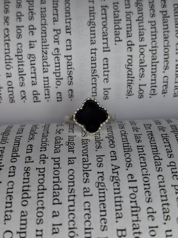 Anillo Van Cleef Negro