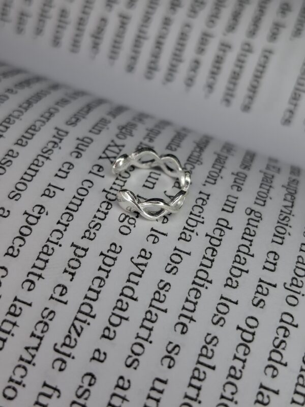 Ear Cuff Infinito