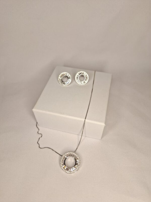 CONJUNTO REDONDO CUBIC 0722