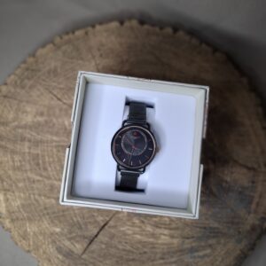 RELOJ CORREA TEJIDA NEGRA 14467